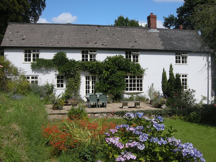 Honiton Holiday Rentals & Homes England, United Kingdom Airbnb