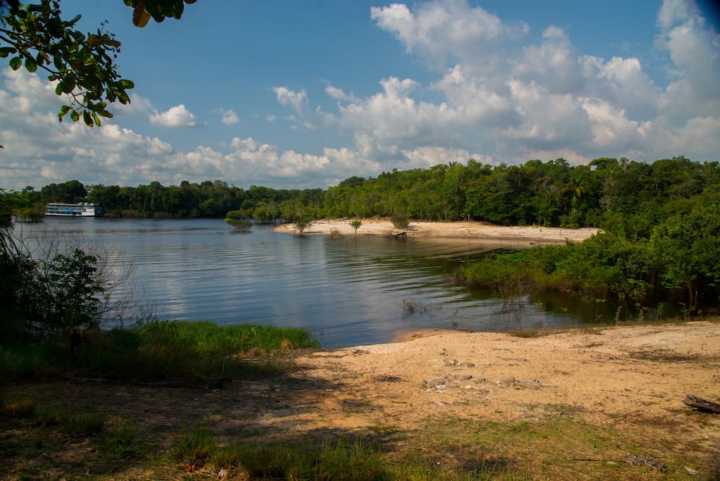 Praia de uso comum