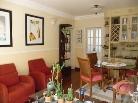 Successful Airbnb property: Excellent apartment near Av Paulista and the subway! in Jardim Paulista