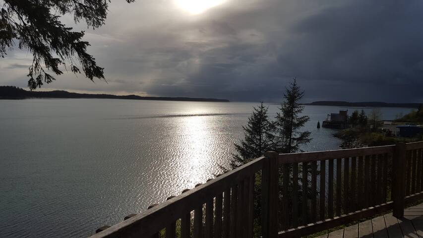 Yakutat on the Bay B & B