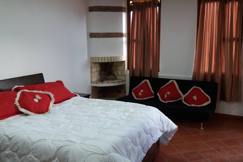 Es una habitación confortable para un buen descanso
