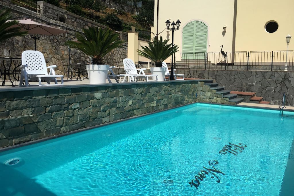 Holiday Home Swimming Pool