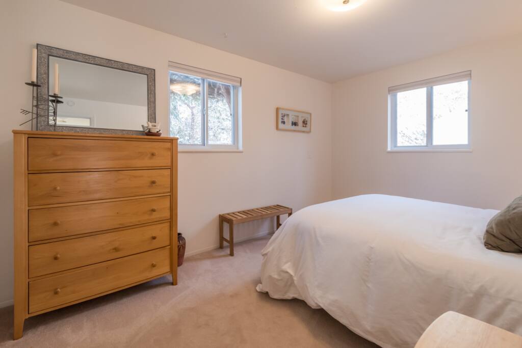 Bedroom #1 with Queen bed
