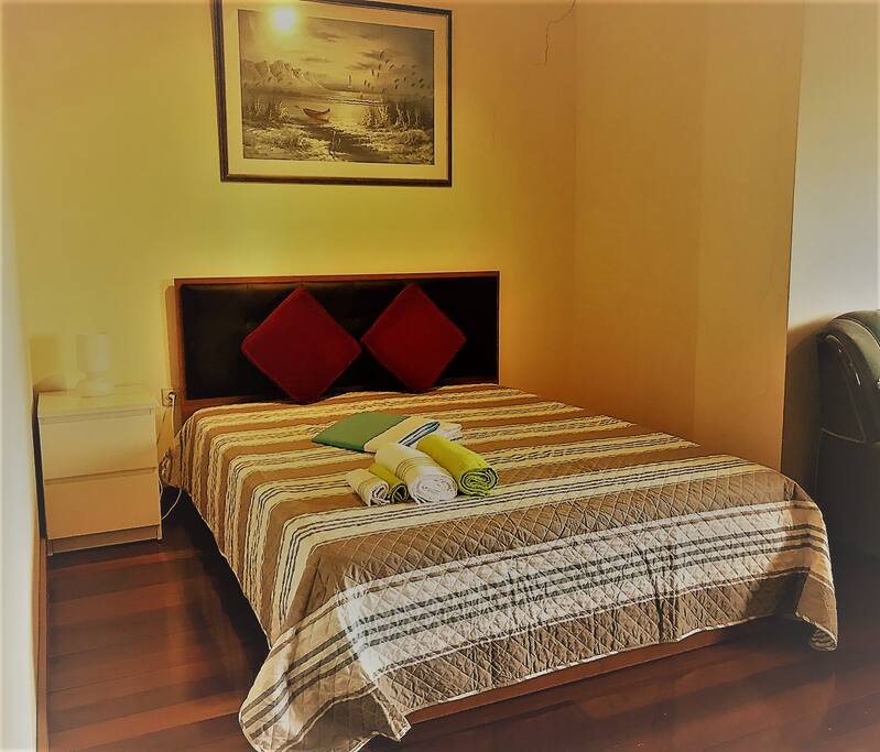 Cama