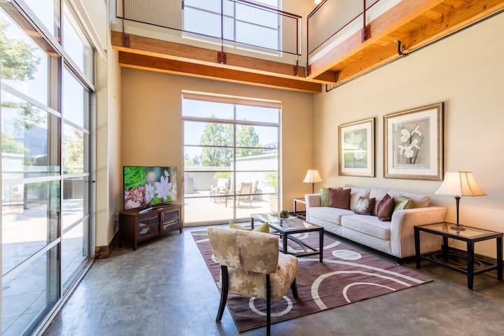 Santana Row Properties #2 – Silicon Valley Getaway