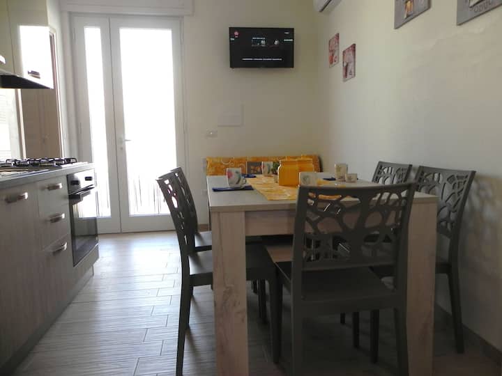 Trilocale A Pochi Metri Dalla Spiaggia E Centro - Torre San Giovanni