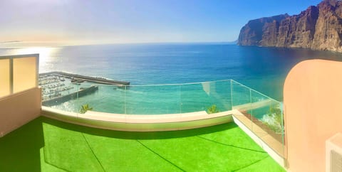 Top Airbnb: Apartment With Amazing Views in Santiago Del Teide