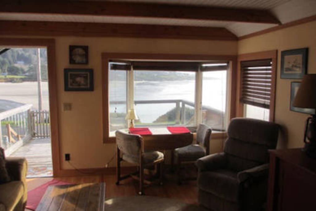 Living room facing south