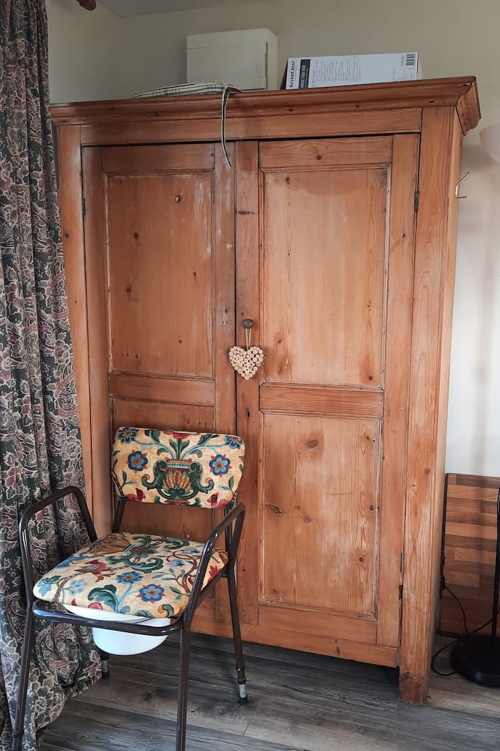 การตกแต่งภายในสตูดิโอ