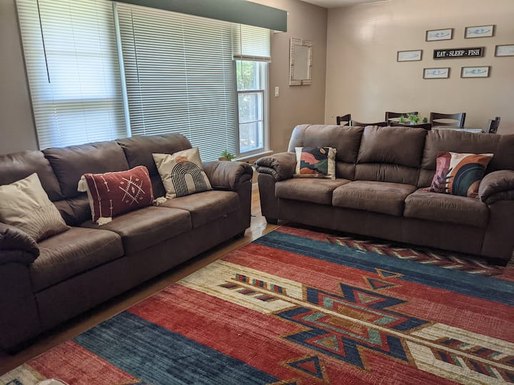Gathering Place 7 Bed/boat Parking/ Rec Room - Marion, IL