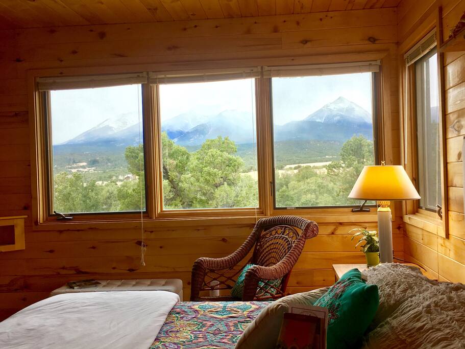 Wake up to the beauty of the Sawatch Range!
