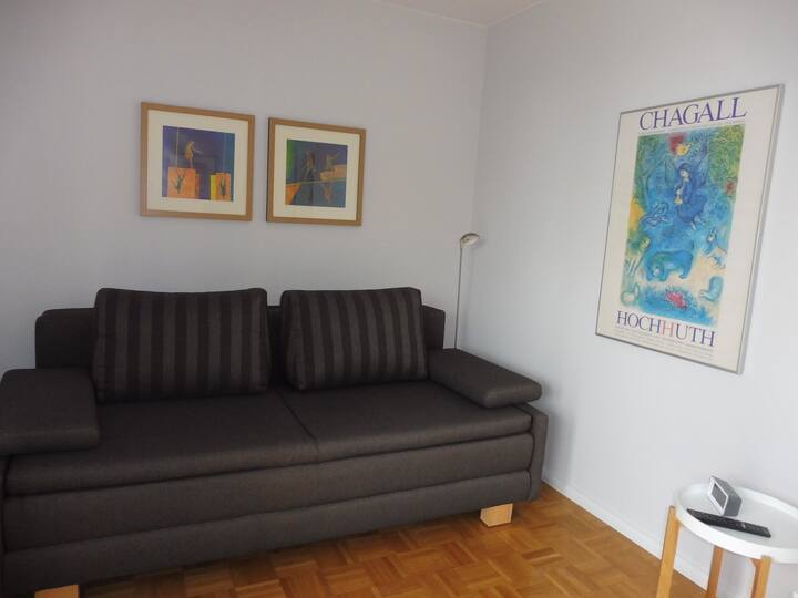 غرفة نوم أخرى