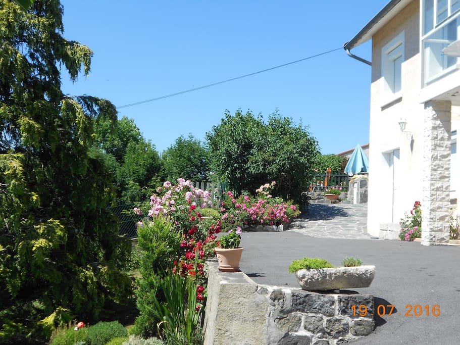 Devant le gîte
