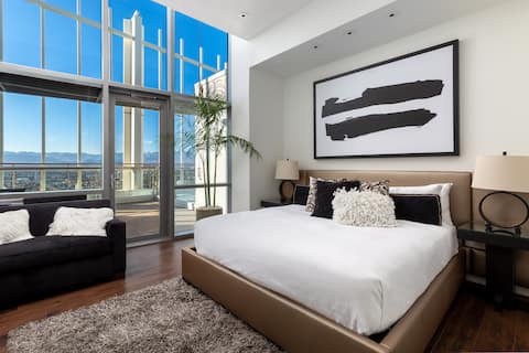 $20m Entire 59th Floor Palms Penthouse Hot tub
