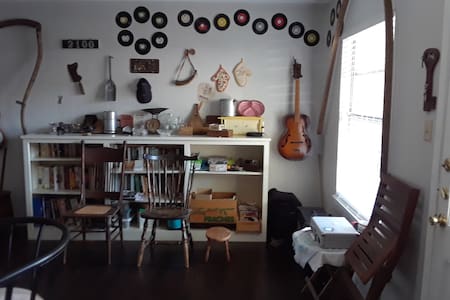 Private Room in SOCO