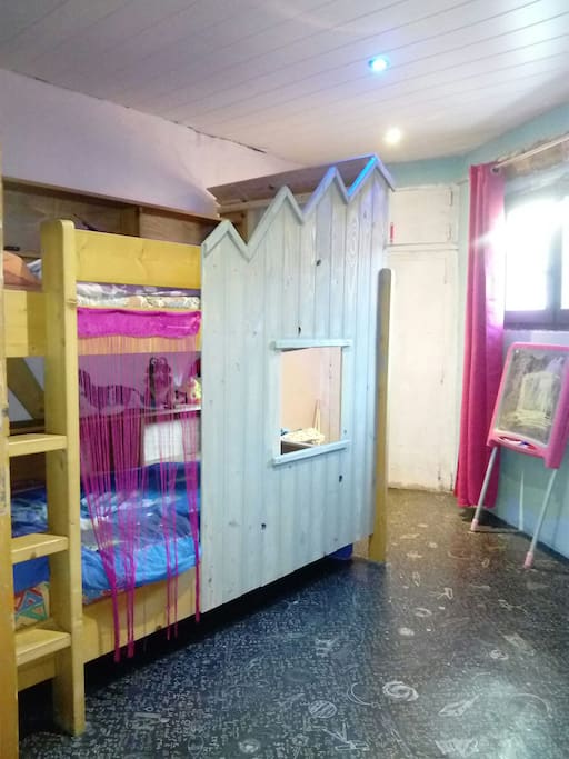 Chambre enfant possible en supplément