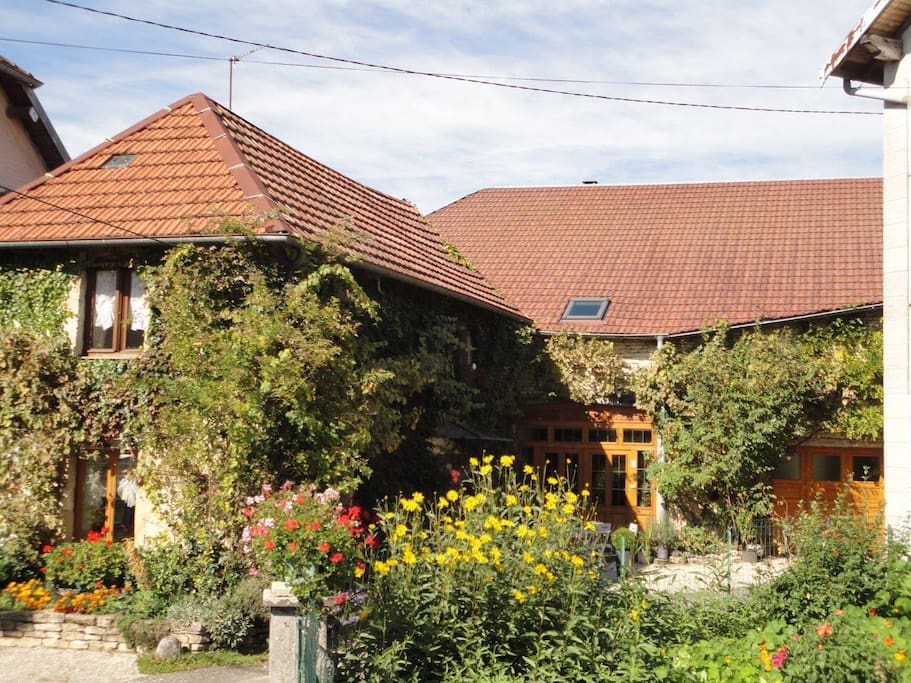 Ancienne ferme rénové de 1845