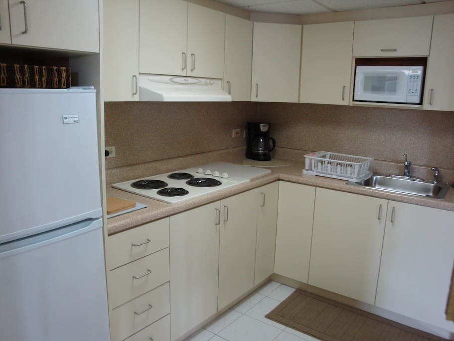 Fully equipped kitchen