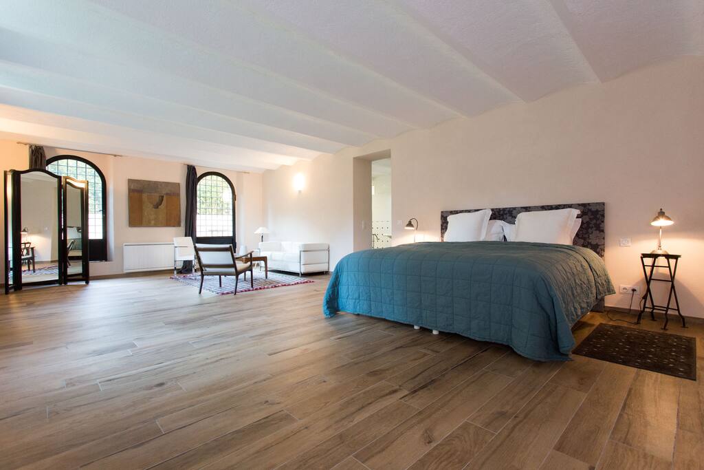 Garden suite