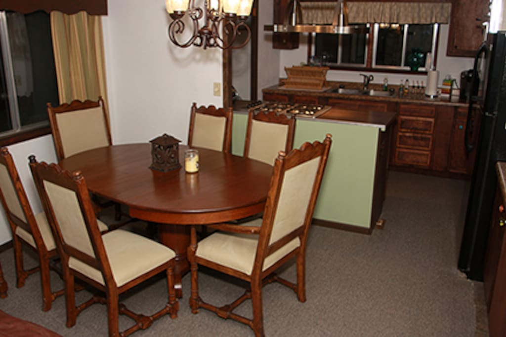 Kitchen and dining area