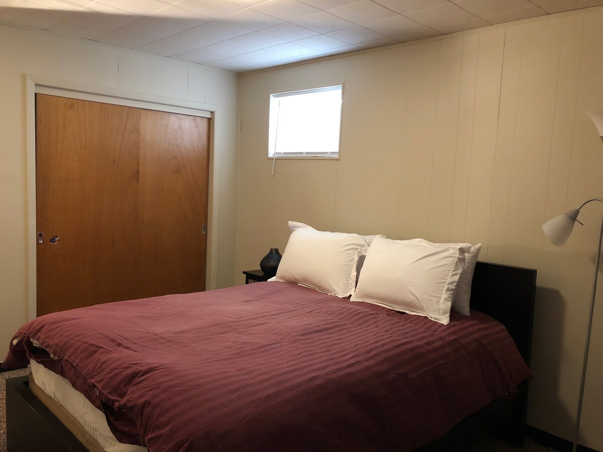 private basement apartment walk to belmar guest suites for rent in bath and body works belmar