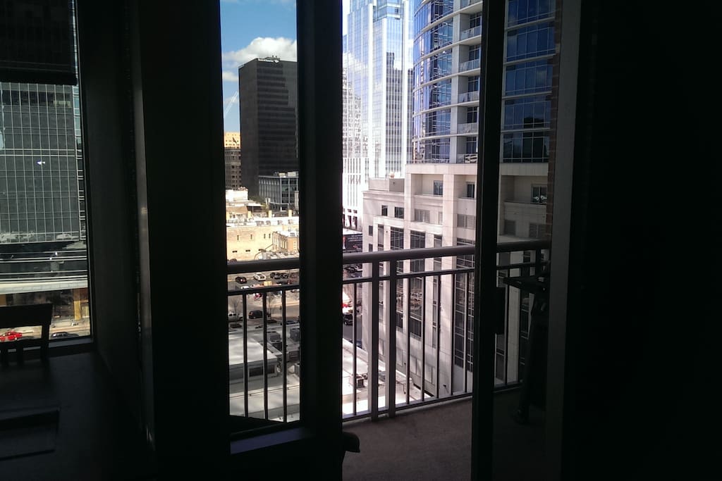 balcony