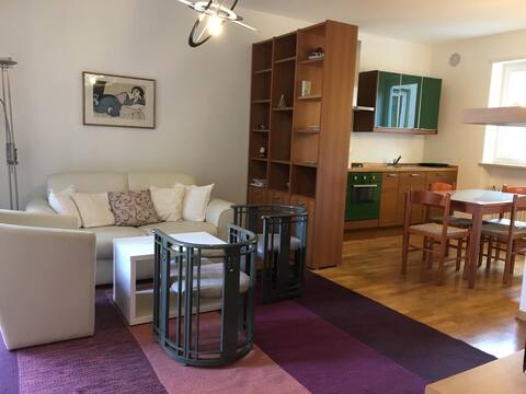 Dante 20. Im Herzen Bozens - In the heart of Bolzano