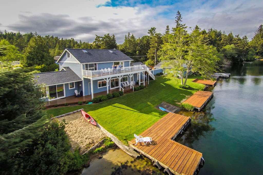 Lakeside Landing Houses for Rent in Florence, Oregon, United States