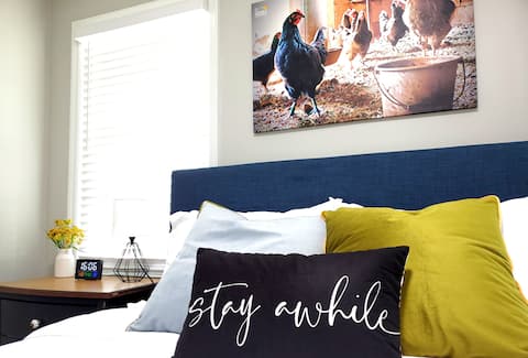 Sweet Onion Modern Farmhouse