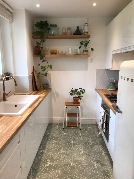 New and well equipped kitchen