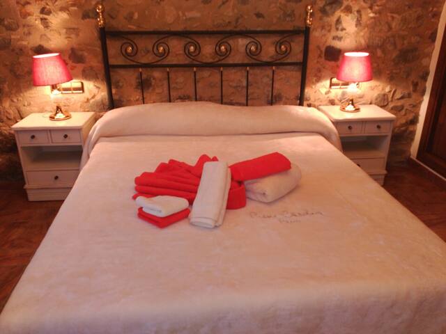 Masía Can Solà Gros gallery image 5