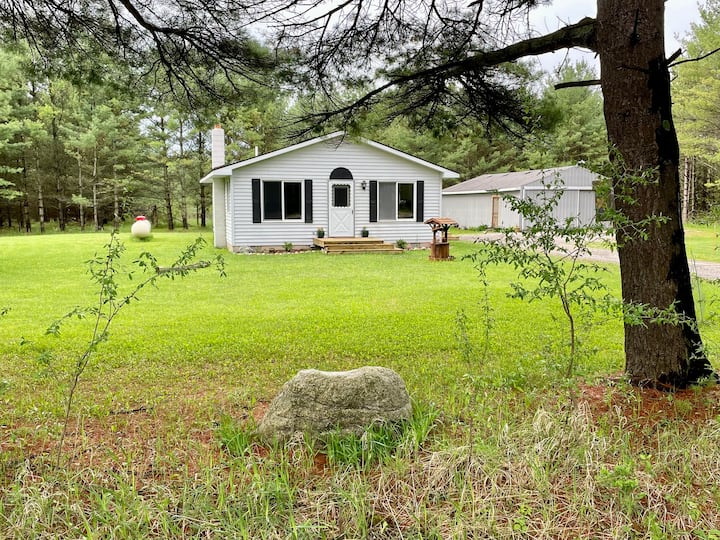 East Tawas Vacation Rentals & Homes Michigan, United States Airbnb