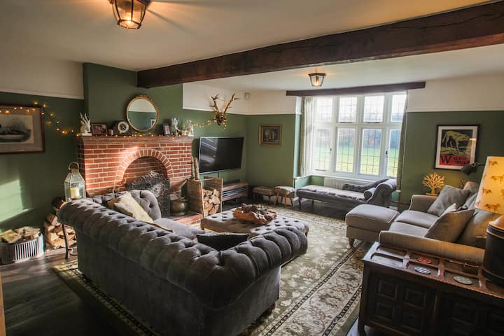 Five Star* 7 Bed > Hot Tub > 3 Acres > Sleeps 14 - 길퍼드