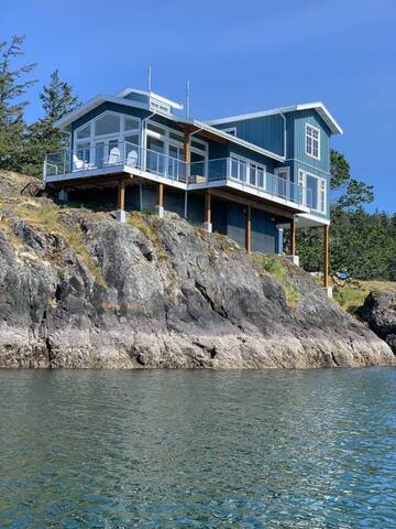 The Cliff House at Spirit Bay gallery image 2