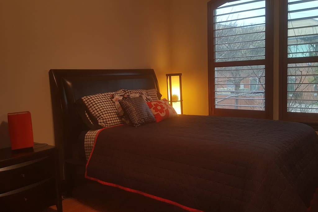 2nd fl. west facing BR with queen bed.