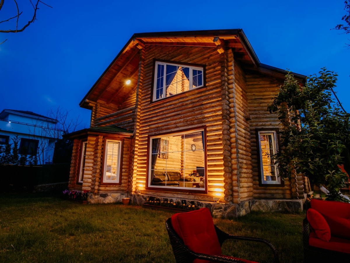 Göl Manzaralı Sıcak havuzlu ,bahçe jakuzili B2