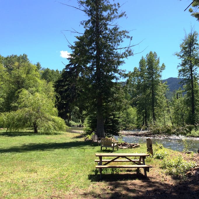 Down by the riverside - the Yakima river