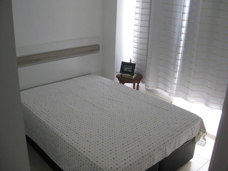 Cama queen size