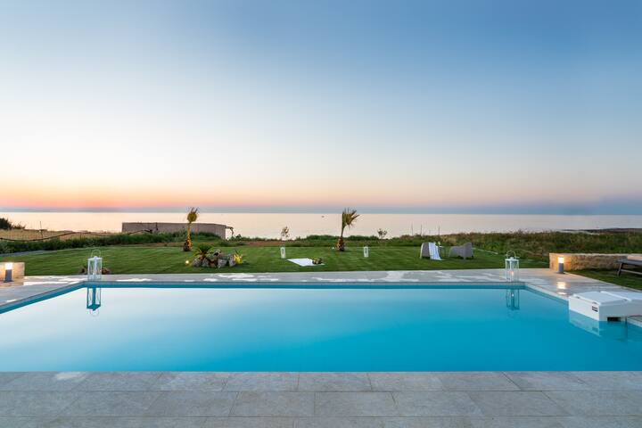 Beachfront Villa w/Private Pool, Kids area and BBQ gallery image 2