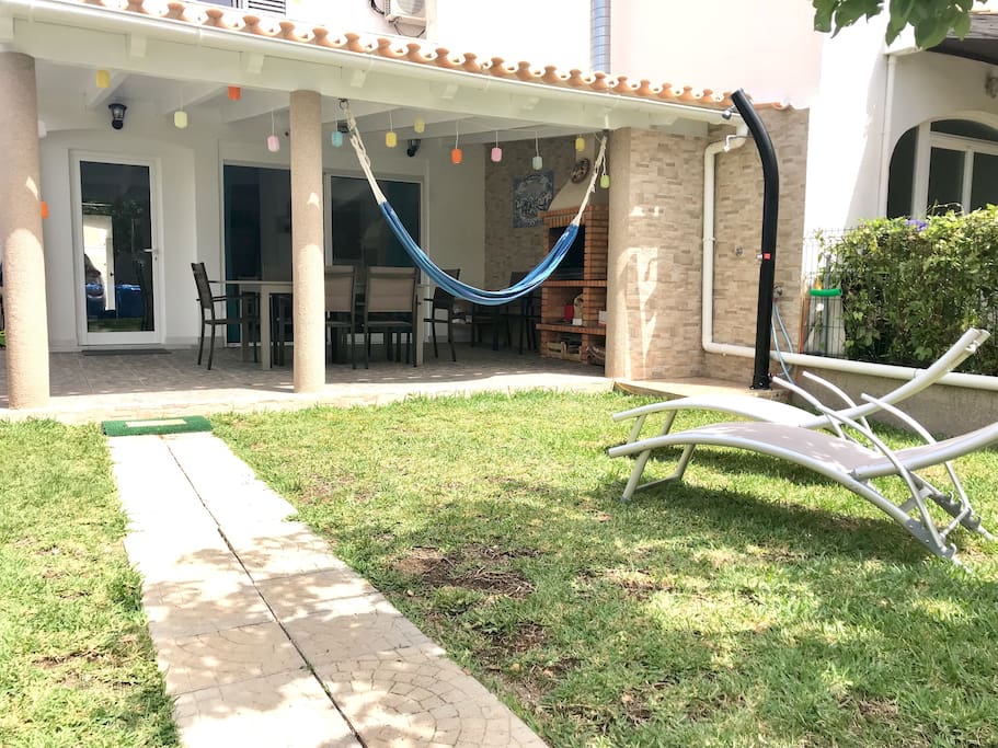 Terrasse, hamacs/transats (détente ;)