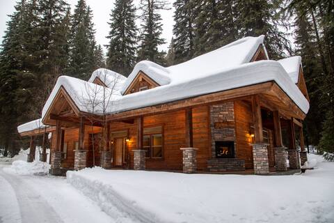 Tamarack Timberhaus