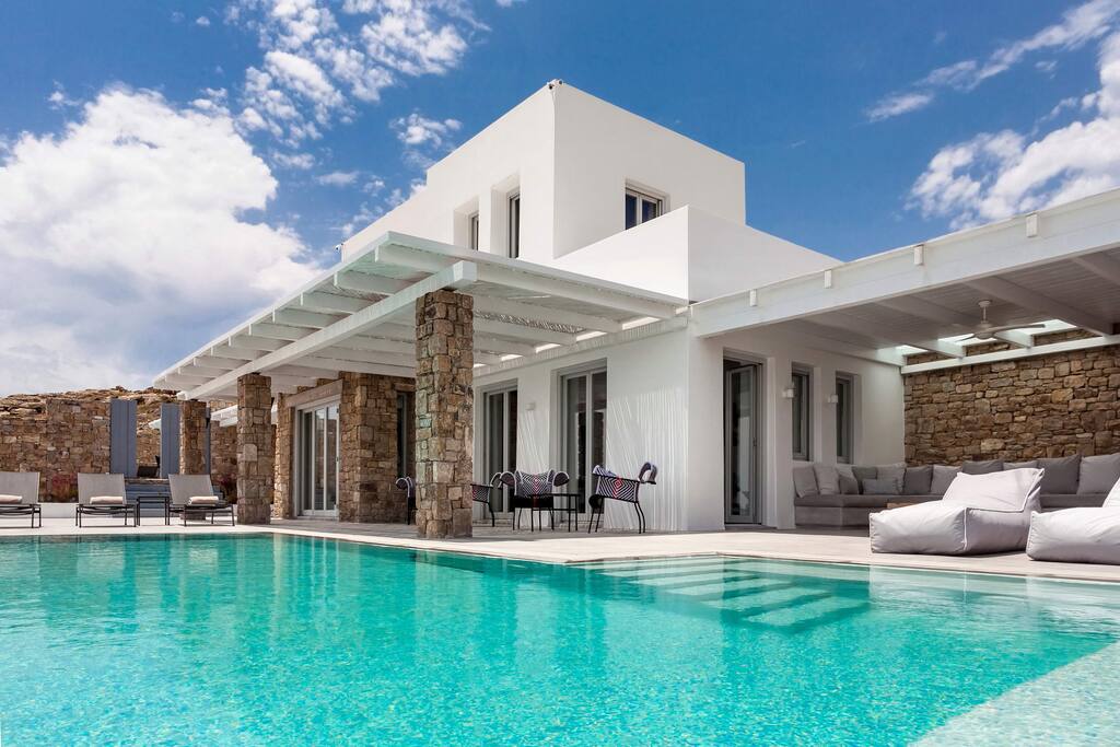 2 infinity pools