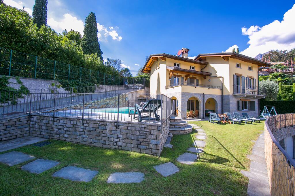 Villa with a private pool