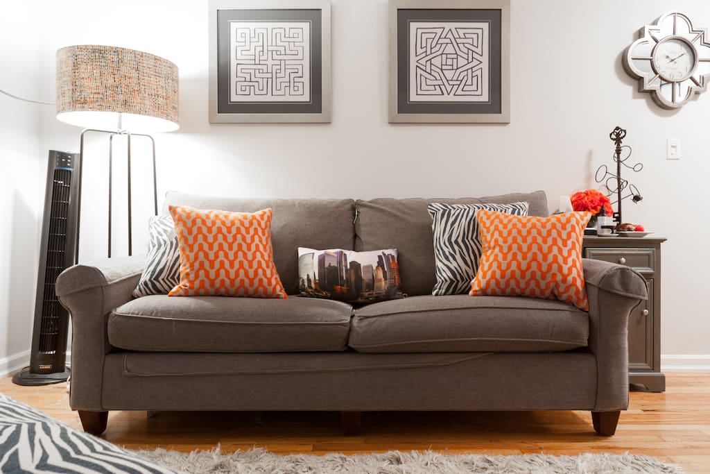 Queen-size pull-out couch. Very comfy mattress!