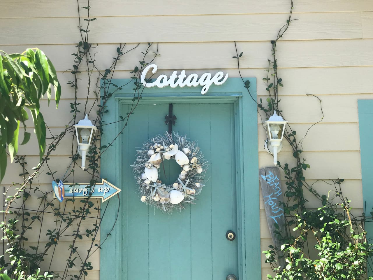 Michelle S Cottage1 2 5 Mi To Siesta Key Beach Cottages For