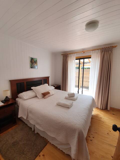 Cosy room close to Lake Lanalhue - breakfast incl