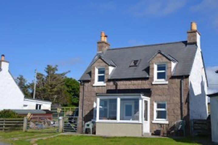 Airbnb Isle Of Iona Holiday Rentals Places To Stay