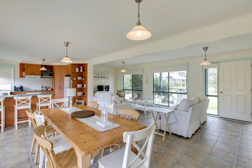 Open plan dining living area