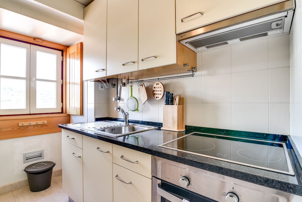 Fully equipped kitchen