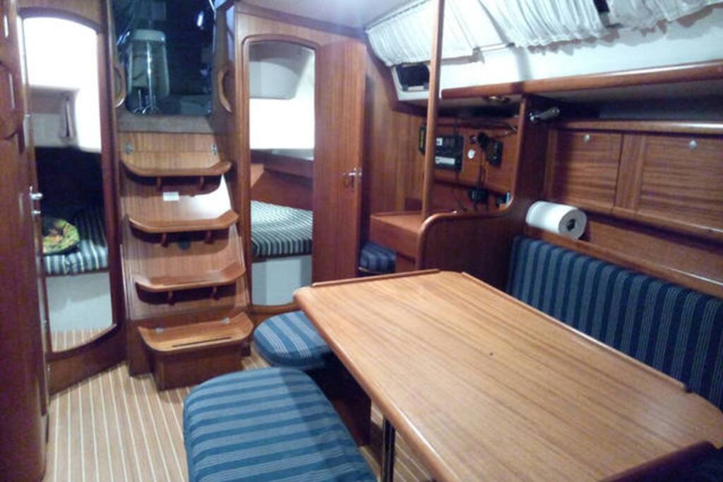 dinette and aft cabins